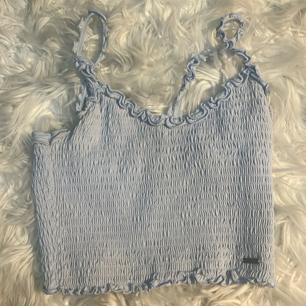Hollister tank
